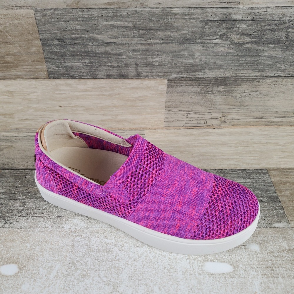Spenco Coastal Womens Shoes Sz 5.5 W Running Blush Coastal Mesh Slip On Sneakers